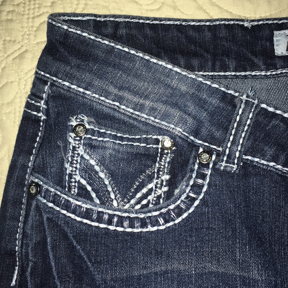 Jeans - Picture 4 of 4